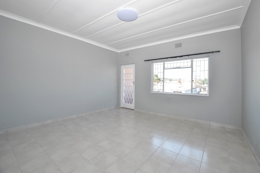 2 Bedroom Property for Sale in Glenlilly Western Cape